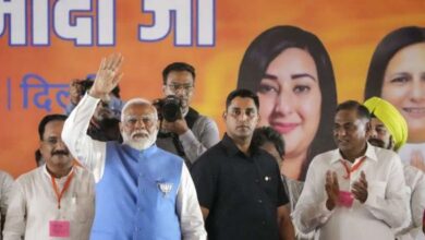 Photo of “दिल्ली में कट्टर भ्रष्टाचारी का खेल खेला जा रहा है,” प्रधानमंत्री मोदी ने कहा