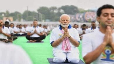 Photo of लाइव: प्रधानमंत्री मोदी श्रीनगर में डल झील के किनारे योग करेंगे